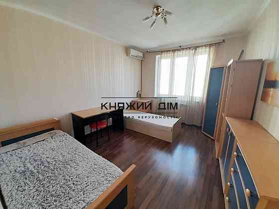 Оренда Квартира 3-кімнатна, 10/25 поверх на Днепровская Набережная Kiev