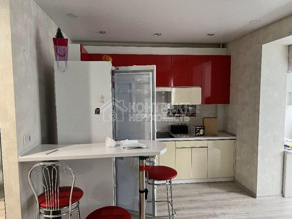 Продаж Квартира 1-кімнатна, 6/9 поверх на вул. Перемоги Харків - фото 1