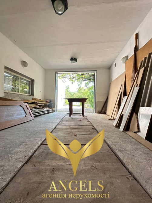 For sale 3-storey House with land 10 ares 332 sq.m 7+ rooms  Kirovohrad - photo 9