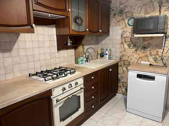 Продам 2  кімнатну на Таїрова Одеса