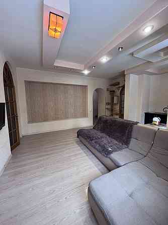 Продаж 4к Квартира 87 кв.м Гетьмана Самойловича Zhytomyr