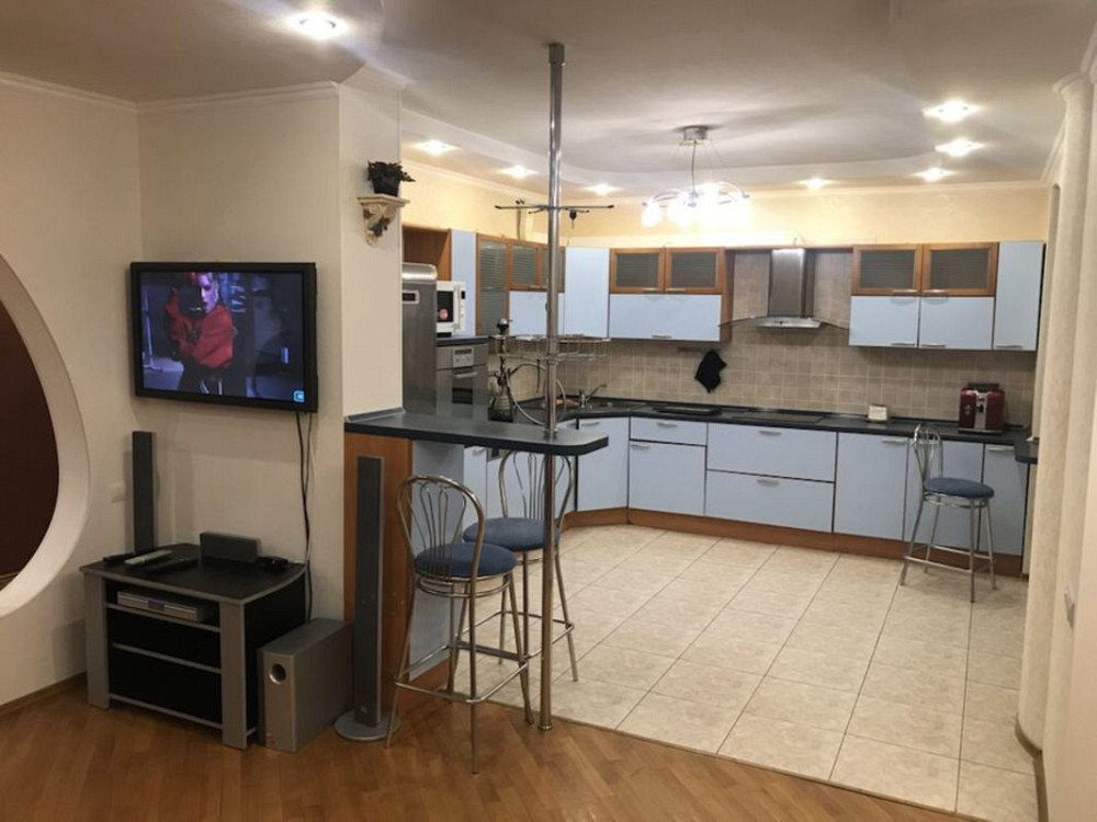 Оренда Квартира 3-кімнатна, 7/24 поверх на пр. Николая Бажана, 16 Київ - фото 1