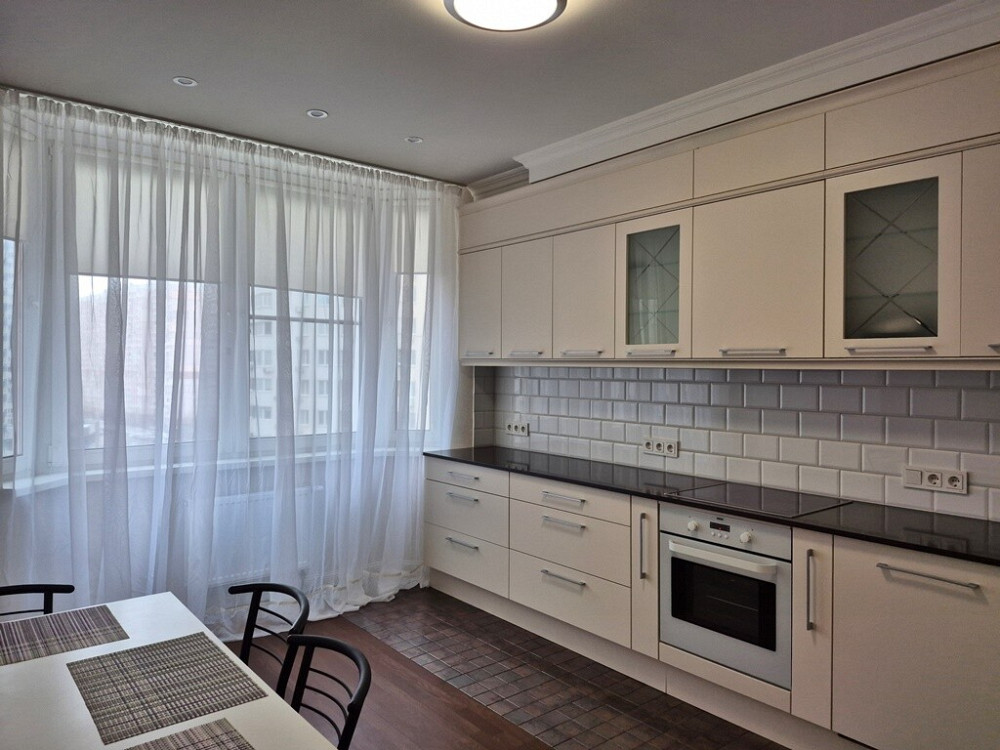 Оренда Квартира 2-кімнатна, 10/25 поверх на улица Драгоманова, д.4 Киев - изображение 1