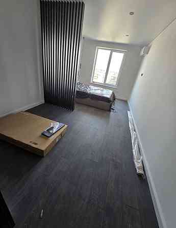 Продаж 1к Квартира 52 кв.м площа Мистецькі Ворота Zhytomyr