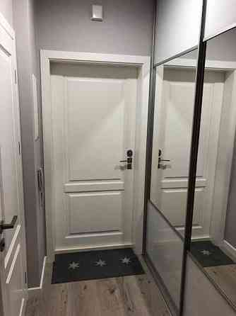 Продаж Квартира 2-кімнатна, 2/8 поверх на Регенераторна, 4 Київ