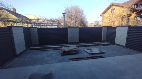 Продаж 2-поверховий Котедж з ділянкою 1.5 сот 135 кв.м 4 кімн. на О. Капуша Ужгород