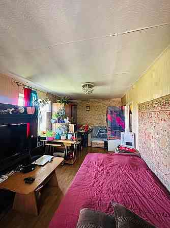 Продаж Квартира 1-кімнатна, 4/5 поверх на Празька вул.,, 31 Киев