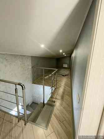 Продаж 3-поверховий Будинок з ділянкою 3 сот 230 кв.м 6 кімн. на Білозіра вул. Рудне