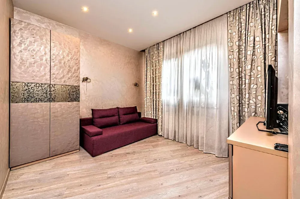 219 Котедж з басейном подобово Бориспіль - фото 7