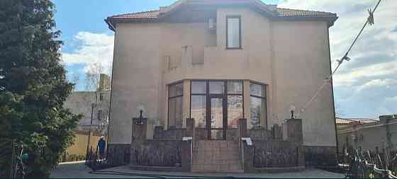 Продається 2-поверховий будинок на 7 Фонтана Одесса