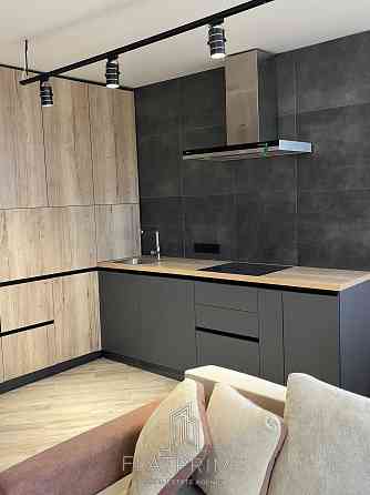 Продаж Квартира 3-кімнатна, 22/25 поверх на Калнишевського Петра вул., д. 7 Киев