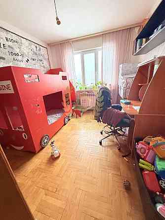 Продаж Квартира 3-кімнатна, 12/16 поверх на Панча Петра ул., 9 Киев