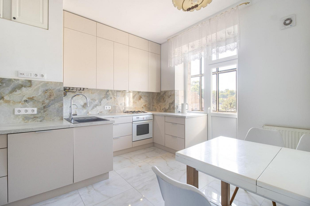 Оренда 3-кімнатна квартира Львов - изображение 3