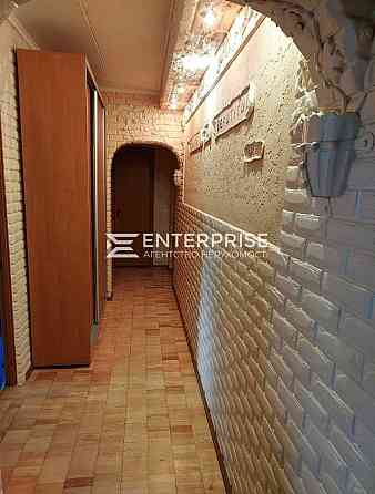 Продаж 3к Квартира 73 кв.м пономарева вул. Kotsyubyns'ke