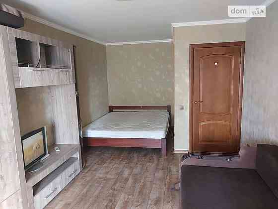 Оренда Квартира 1-кімнатна, 5/12 поверх на ул. Космическая Київ