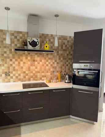 Продаж Квартира 2-кімнатна на ул. Кленовая, 2а Одесса