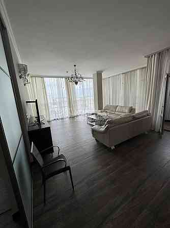 Продаж Квартира 3-кімнатна, 15/25 поверх на вул. Тринклера в'їзд Kharkiv