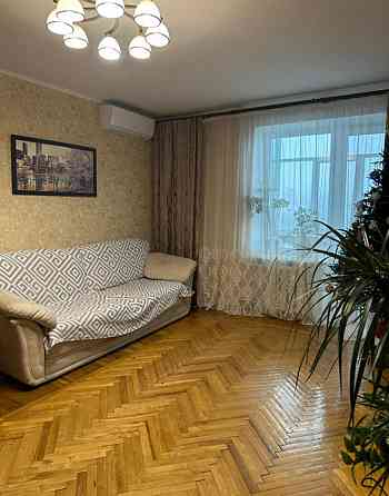 Продаж Квартира 3-кімнатна, 6/9 поверх на вул. Дмитра Донцова Житомир