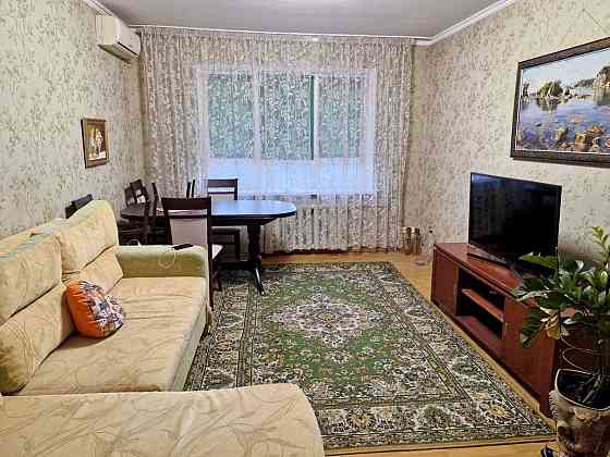 Продаж Квартира 3-кімнатна, 6/9 поверх на Осенняя ул., 9А Dnipro