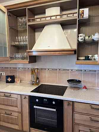 Оренда Квартира 2-кімнатна, 10/14 поверх на Почайнинская ул., 70 Kiev