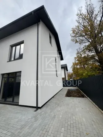 Продажа 2-этажный Таунхаус с участком 1.5 сот 120 кв.м 3 комн. на Ніжинська Ирпень