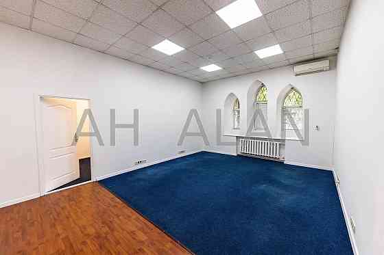 Оренда Будинок 1-кімнатний на Гончара Олеся вул., 44 Kiev