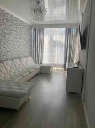 Продаж Квартира 3-кімнатна, 16/18 поверх на Жемчужная, 4 Одеса