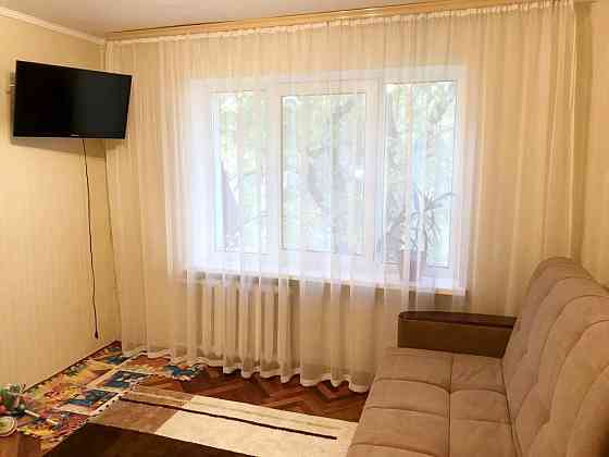 Продаж Квартира 1-кімнатна, 3/5 поверх на Навашина Академіка вул., д. 13 Kiev