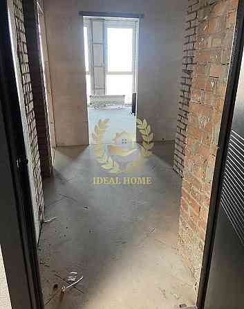 Продаж квартири в Києві під ремонт на проспекті Науки Kiev