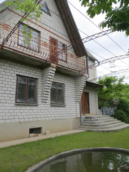 Продам 2-х этажный капитальный дом в Светлом (Лиманский р-н, 5 км от Одессы) Світле - фото 2