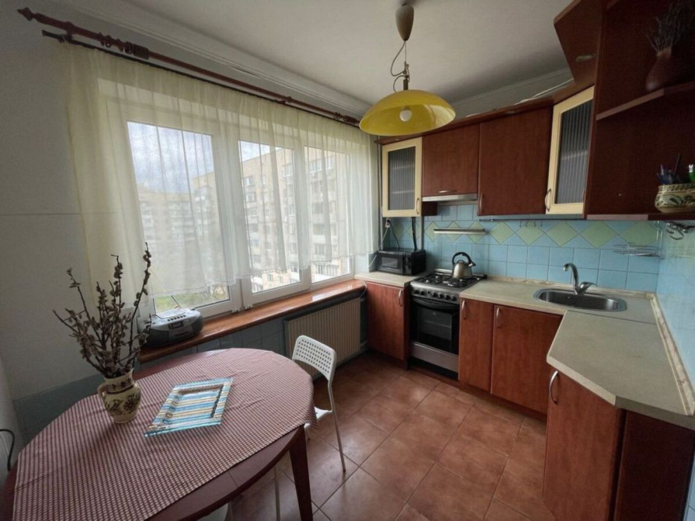 Оренда Квартира 2-кімнатна, 7/9 поверх на Махова, 6В Киев - изображение 1