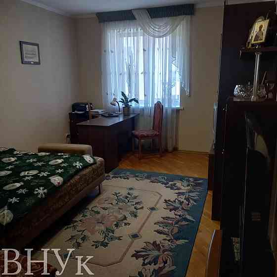 Продаж Квартира 3-кімнатна, 3/5 поверх на Чорновола Luts'k