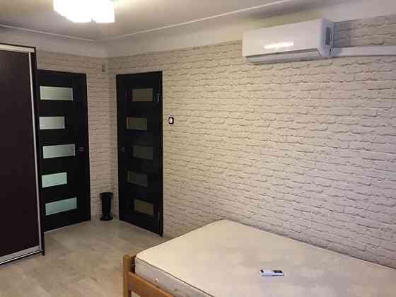 Оренда Квартира 2-кімнатна, 1/5 поверх на ул. Дегтярёвская, 43/2 Київ