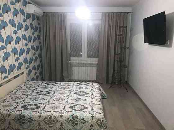 Оренда Квартира 2-кімнатна, 5/25 поверх на ул. Урловская Київ