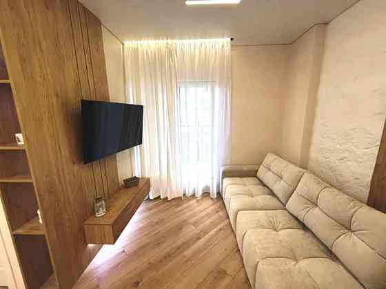 Продаж Квартира 2-кімнатна на ул. Краснова, 1а Одесса