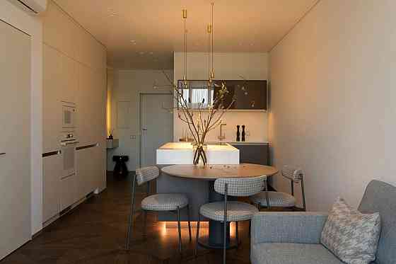 Продаж Квартира 1-кімнатна, 12/26 поверх на Михайла Бойчука вул., д. 41-Б Kiev