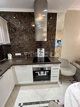 Оренда Квартира 3-кімнатна, 2/11 поверх на вул. Клочківська Kharkiv