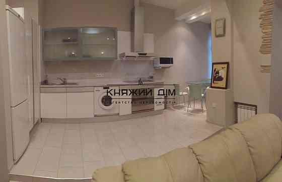 Без комиссии! Комфортная, просторная 3-х к. Кв. м. Площадь Льва Толстого. № 11139599 Киев