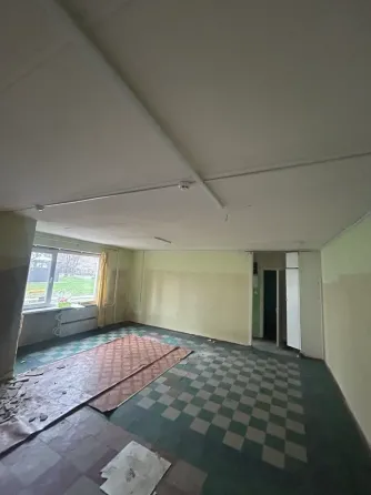 Продаж Приміщення в житловому будинку площа 52 кв.м 1-й поверх на Фестивальный Дніпро