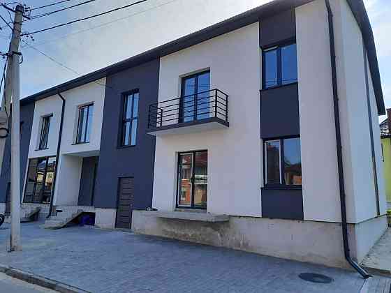 Продаж Квартира 3-кімнатна, 2/2 поверх на вул. Микулинецька Тернопіль