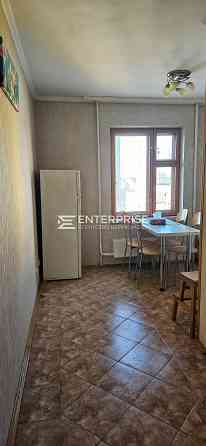 Продаж Квартира 1-кімнатна, 14/16 поверх на вул. Ирпенская Київ