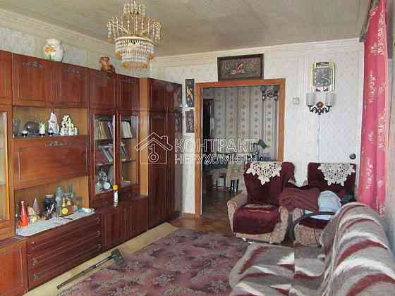 Продаж Квартира 3-кімнатна, 8/9 поверх на вул. Лева Ландау Харьков