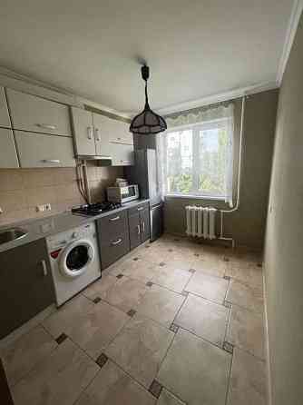 Оренда Квартира 2-кімнатна, 8/9 поверх на ул. Борщаговская Kiev