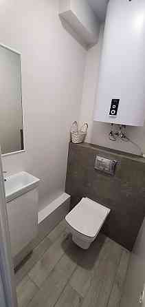 Оренда Квартира 2-кімнатна, 16/27 поверх на Вишняковская ул., 2 Kiev