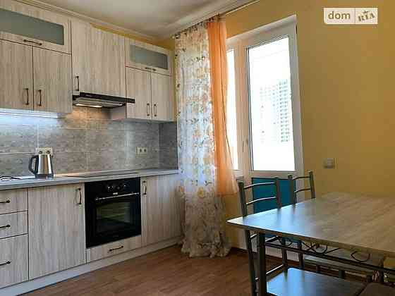 Оренда Квартира 1-кімнатна, 8/25 поверх на ул. Софии Русовой Київ