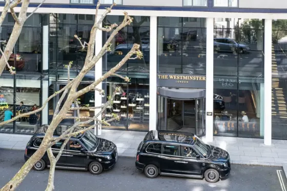 Apartment abroad 110.6 sq.m 2 rooms floor 4 London, at Вестминстер London