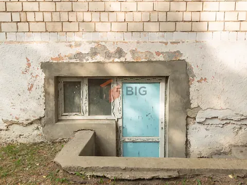 Продаж    на Героїв Майдану вулиця Чернівці - фото 9