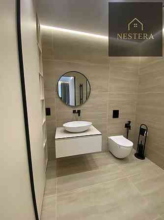 Продаж Квартира 2-кімнатна, 2/3 поверх на Запорізька вул., 1 Ужгород