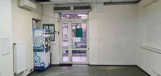 Оренда торгове приміщення на Гетьмана Павла Полуботка вул., 22/14 приміщень - 1, поверх - 1/5 Kiev