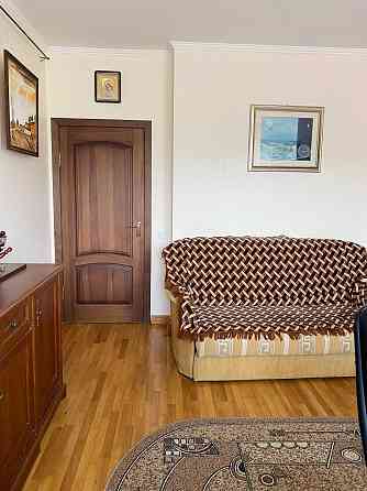 Продаж Квартира 3-кімнатна, 4/18 поверх на Курбаса Леся вул., д. 5-В Київ